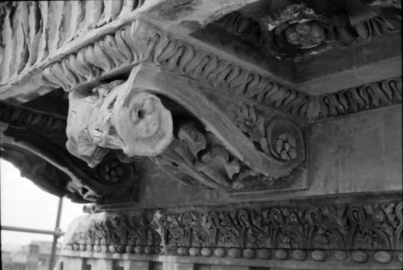 1-00016/ 07558/ 16786 - Roma - Foro Romano - Tempio dei Castori