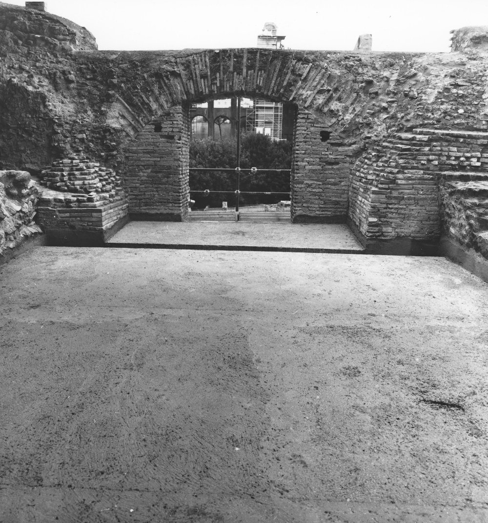 PS1 0099NBLocali DuranteLavori.JPG