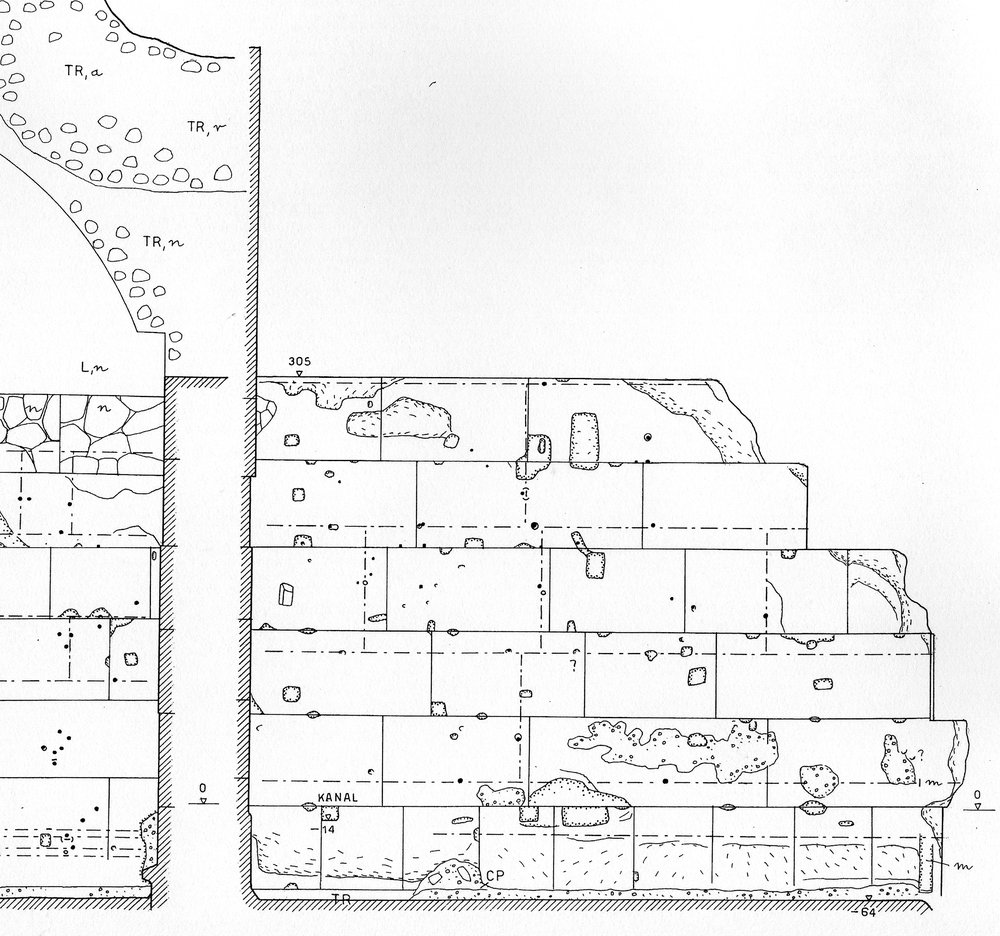 Abb. 31 Taberna 9 Ost.tiff
