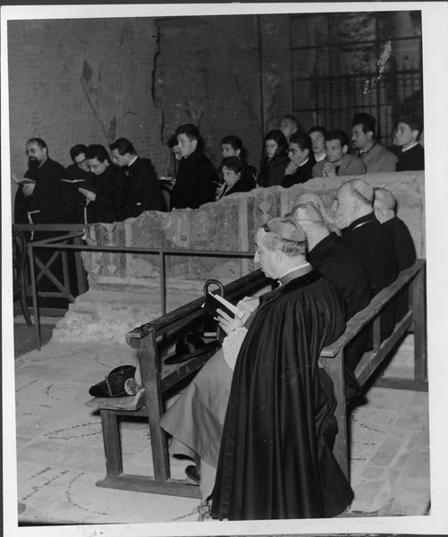 019332 - monumento - S. Maria Antiqua, messa in occasione del restauro (21.11.1954)