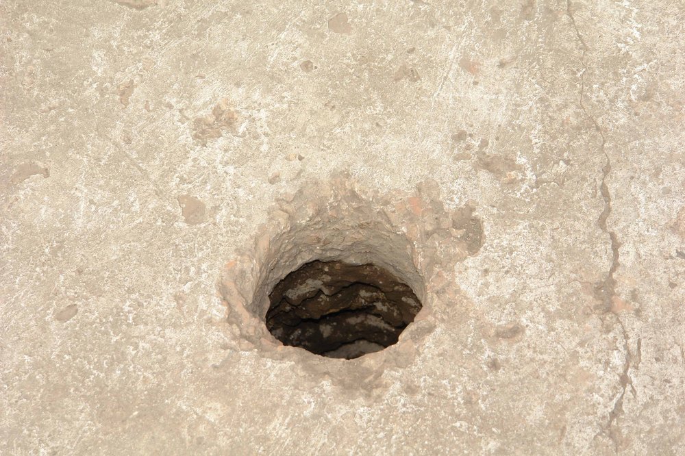 Foto 37 Tab_IX-Abfluss_in_NW-von_S-Detail.jpg