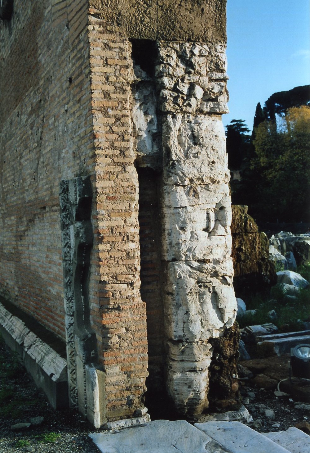 Foto 210 mauer7.tif