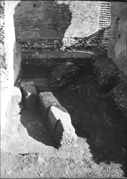 012389 - scavo archeologico - Casa delle Vestali, ambienti, saggi di scavo