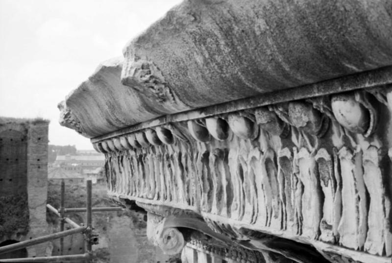 1-00016/ 07558/ 16786 - Roma - Foro Romano - Tempio dei Castori