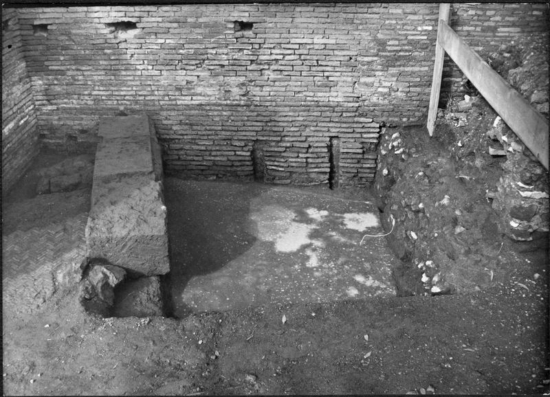 012415 - scavo archeologico - Casa delle Vestali, ambienti, saggi di scavo