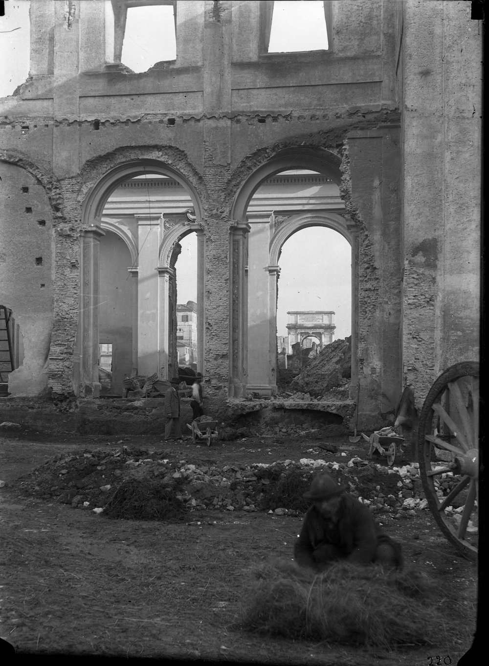 Lastra 220, Santa Maria Liberatrice.jpg