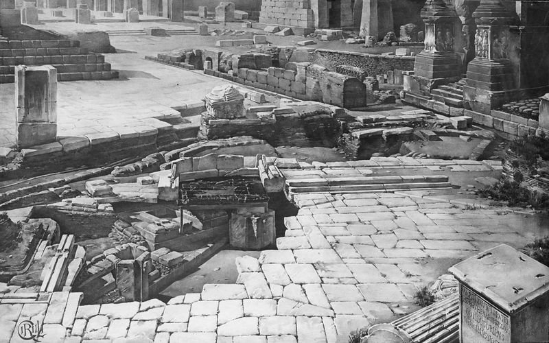 015559 - elaborato grafico - Niger Lapis, Veduta prospettiva, Disegnatore: Architetto Guido Cirilli, scavo 1900; Neg. Serie E, Nr. 394, Film 2128
