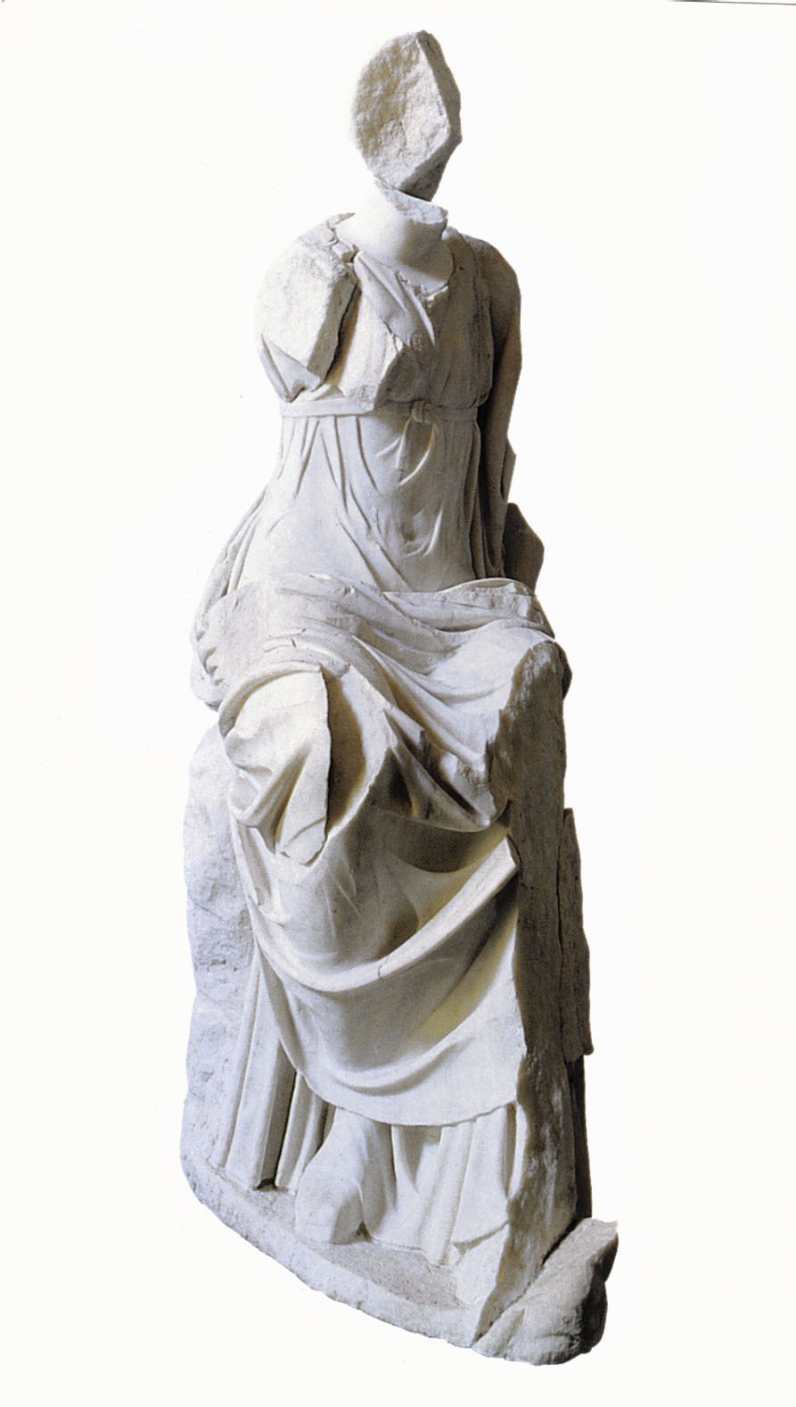 statua di musa.jpg
