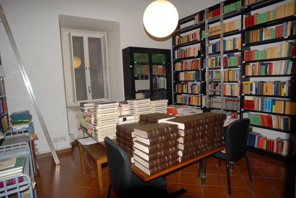 Bibl.1.JPG