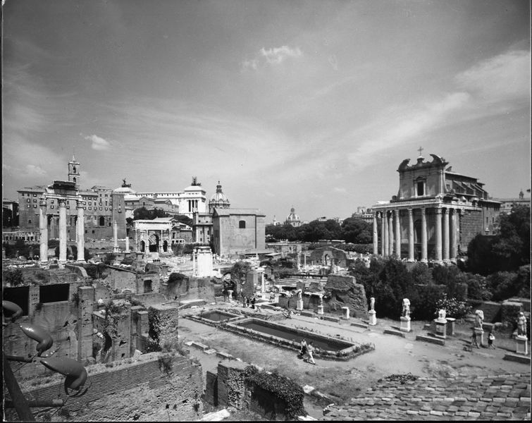 012540 - monumento - Casa delle Vestali, Atrio; film, n. 1493