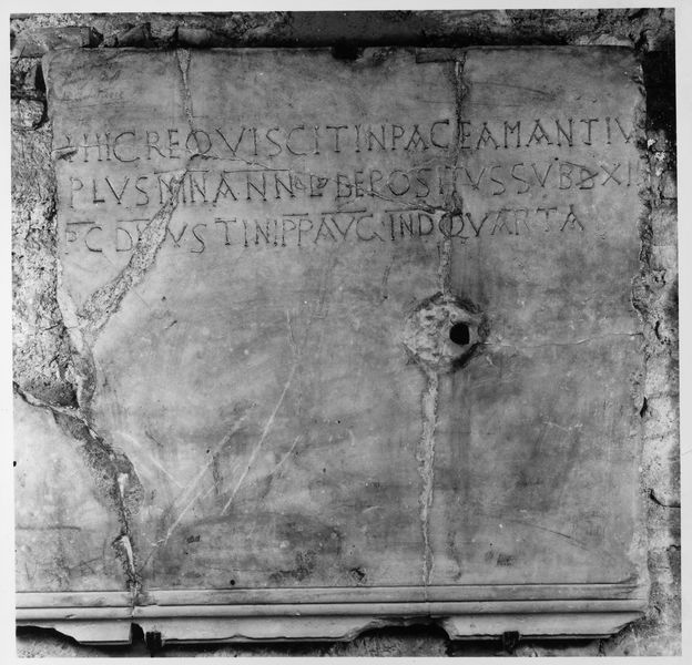 015834 - reperto - Oratorio dei Quaranta Martiri, Iscrizione funeraria paleocristiana; Gab. Fot. Naz. Neg. Serie E, Nr. 51717