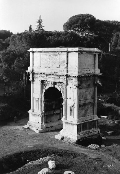 020445 - monumento - Arco di Tito, veduta del fronte orientale