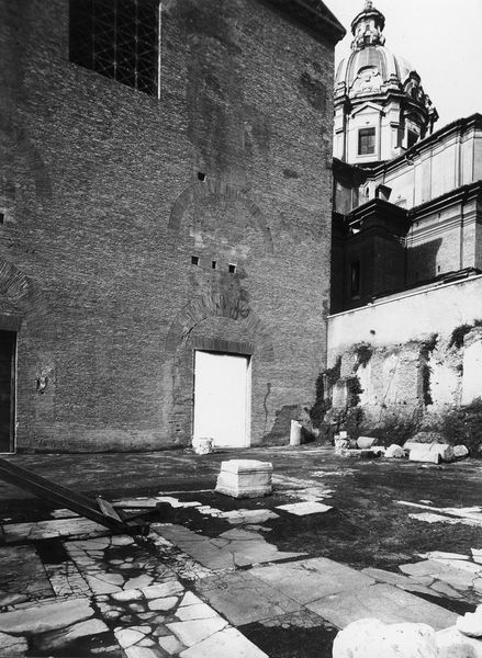 012977 - monumento - Curia, area retrostante dopo gli scavi; Neg. Serie E, Nr. 1576