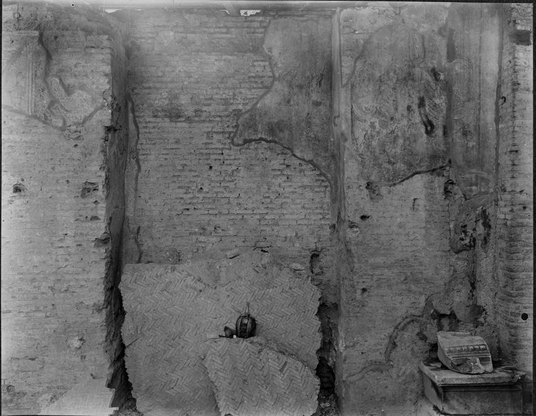 015790 - reperto - Oratorio dei Quaranta Martiri, Particolare della fronte, lato destro; senza negativo