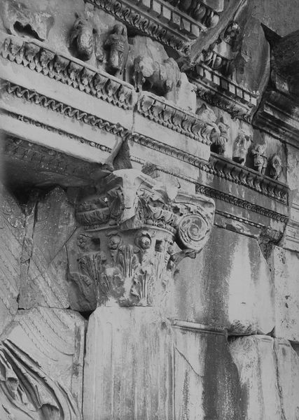 020544 - monumento - Arco di Tito, fronte orientale, particolare; neg. serie E, n. 373