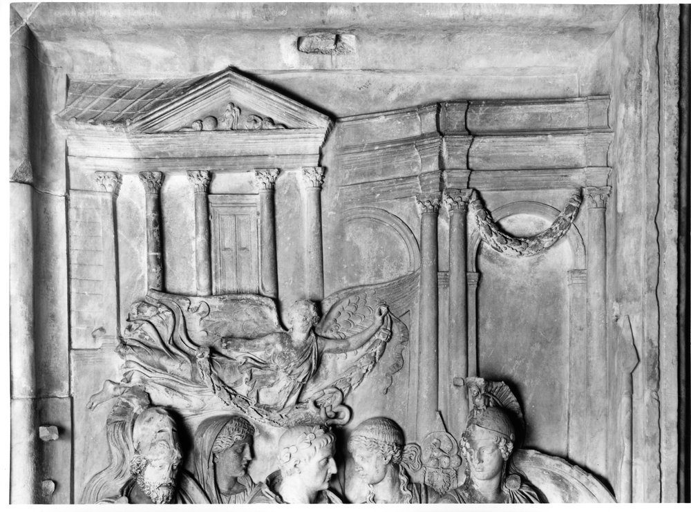 Pannelli di Marco Aurelio lato nord - Arrivo a roma dell'imperatore 5 c (Adventus).tif