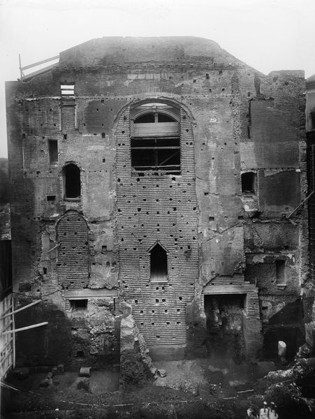 013153 - restauro - Curia, facciata posteriore durante i lavori; Gab. Fot. Naz. Neg. Serie E, Nr. 42677
