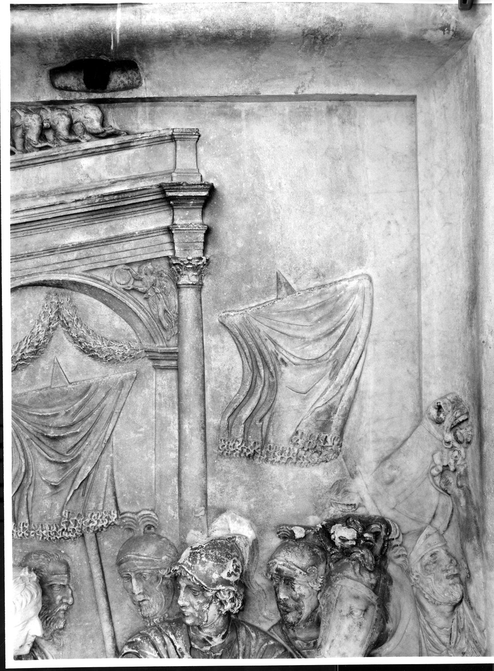 Pannelli di Marco Aurelio lato nord - partenza dell'Imperatore (Profectio) (5).tif