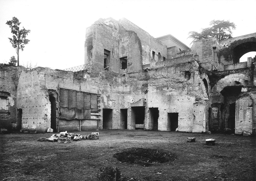 18da-pi-DOMUS AUGUSTANA.JPG