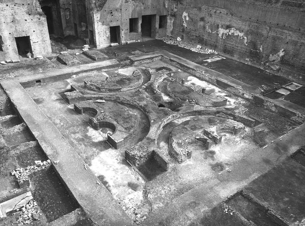 65da-pi-DOMUS AUGUSTANA.JPG