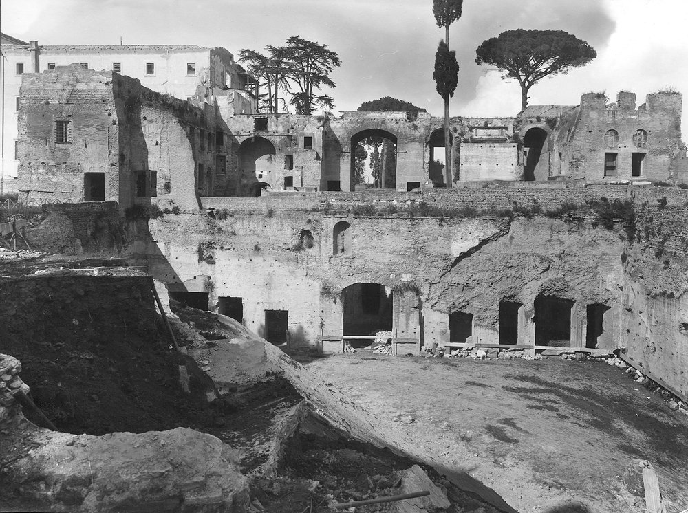 16da-pi-DOMUS AUGUSTANA.JPG
