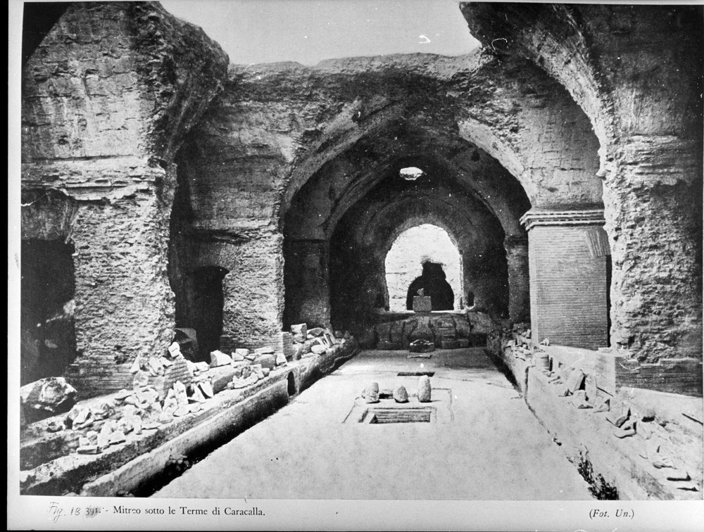 Mitreo sotto le Terme, cm. 14,4 x 9,4.jpg