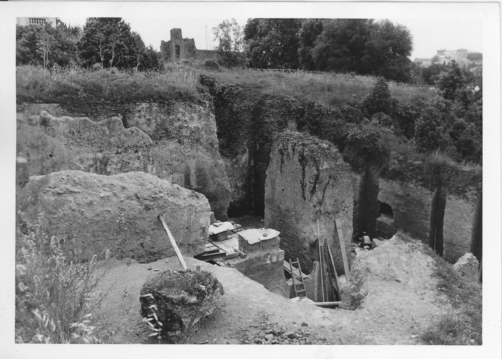 Zona augustea, veduta scavo dall'alto (luglio '62) LXXX, 31a.JPG