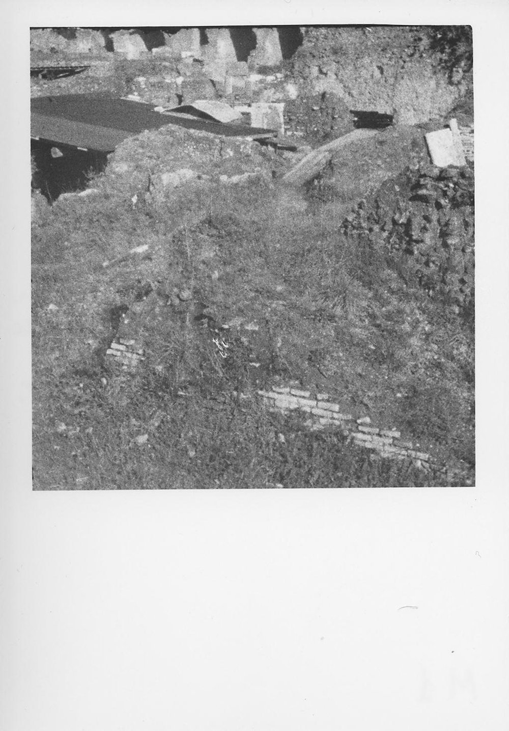 Zona augustea, particolare pilone laterizio da scav. (dic. 1958) M1.JPG