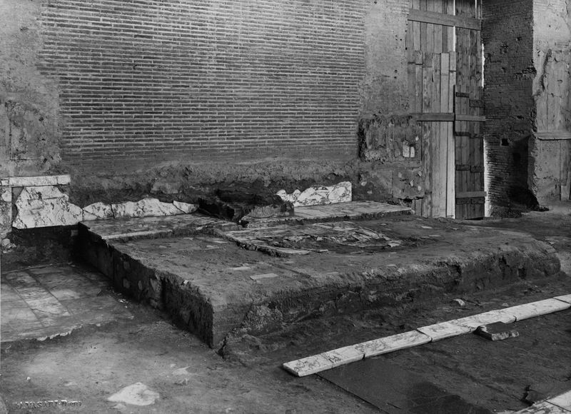 013459 - restauro - Curia, interno, presidenza durante i lavori di ripristino, foto Vasari; Neg. Serie F, Nr. 2035 