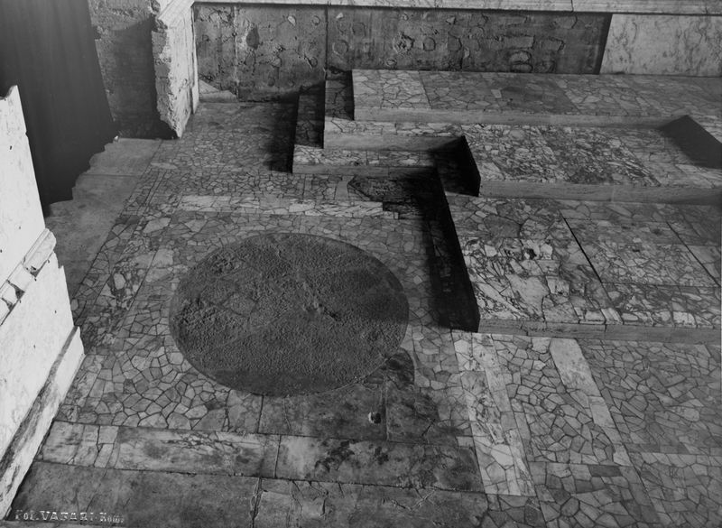 013467 - monumento - Curia, interno, presidenza dopo i lavori, foto Vasari; Neg. Serie F, Nr. 2020