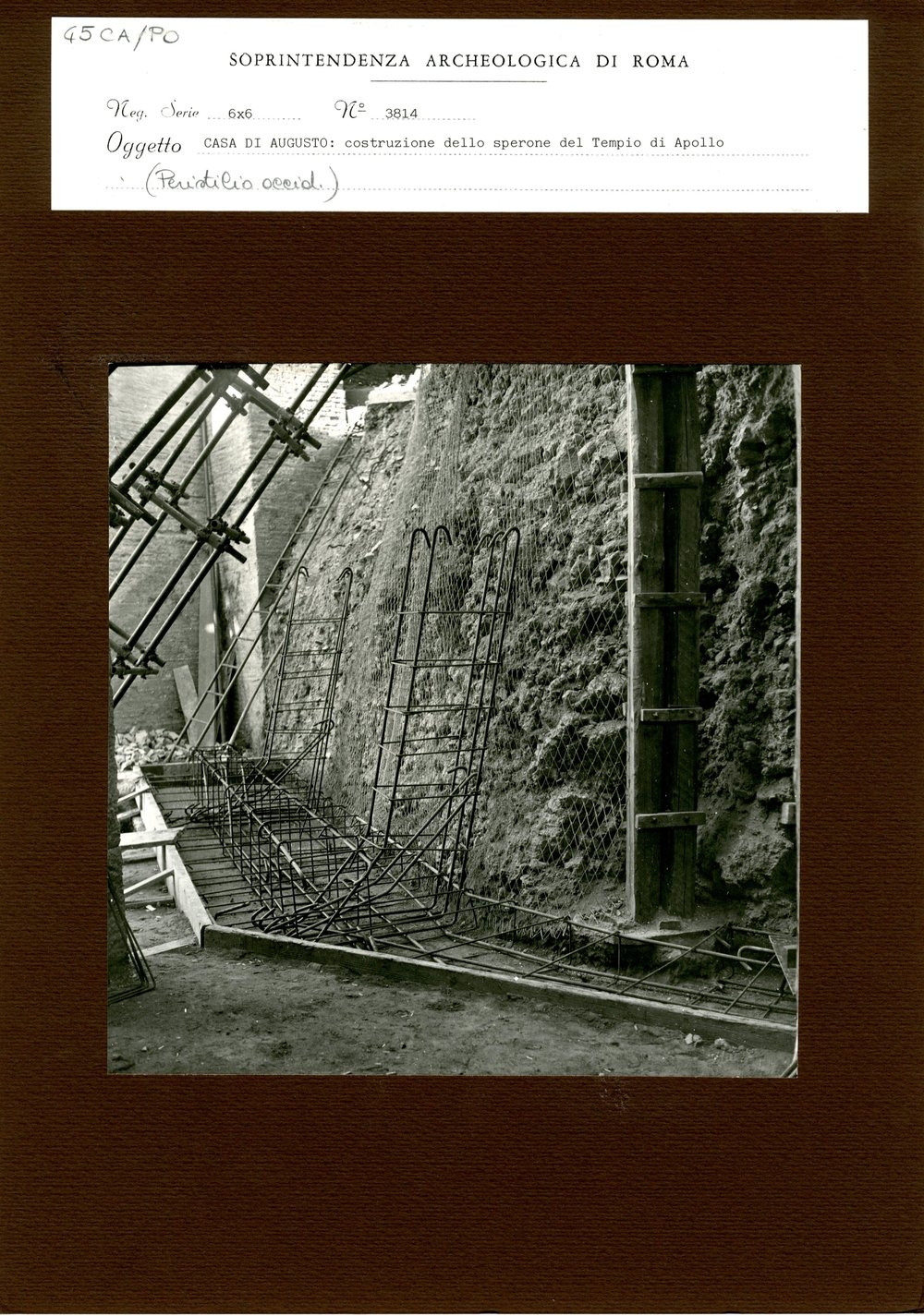 Casa di Augusto 045.jpg
