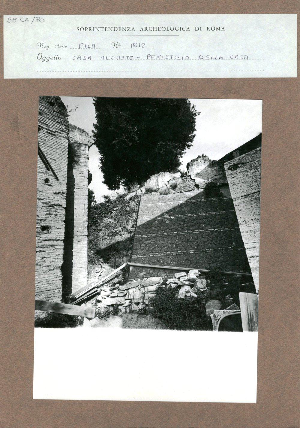 Casa di Augusto 055.jpg