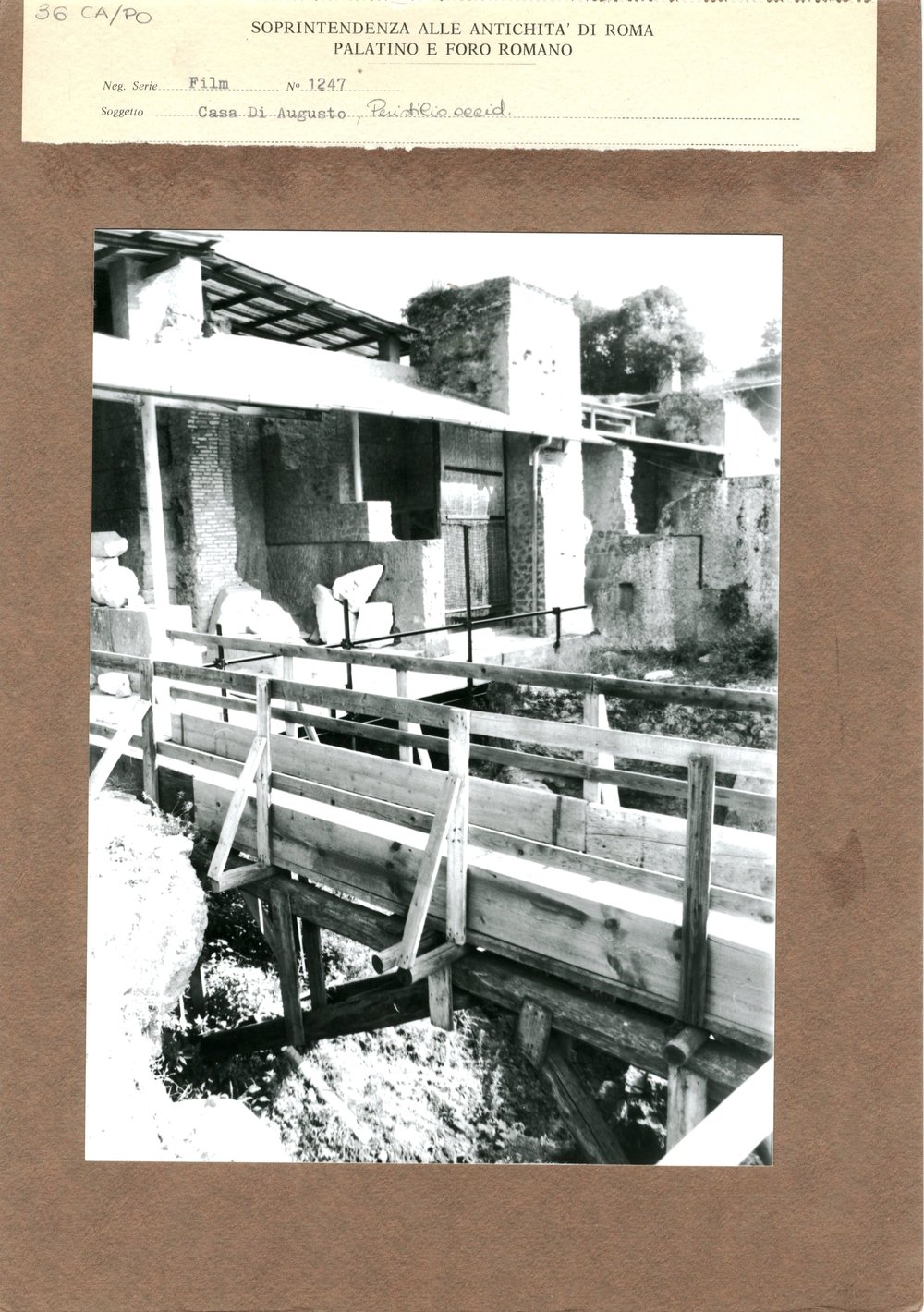 Casa di Augusto 036.jpg