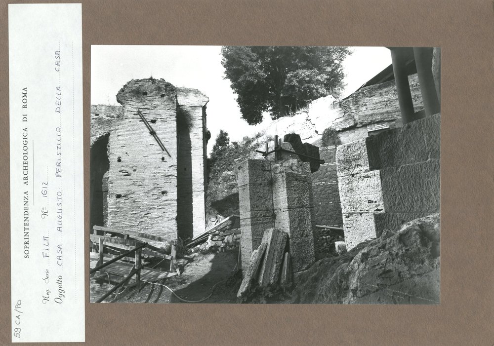 Casa di Augusto 059.jpg
