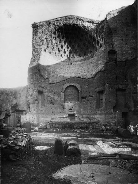 018375 - monumento - Tempio di Venere e Roma, cella occidentale prima del restauro; neg. serie E, n. 1263