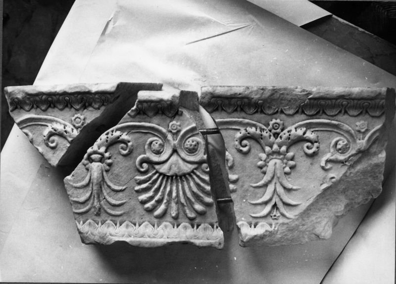 013917 - restauro - Curia, Interno della Chiesa medievale durante i lavori, 09/04/1937; Gab. Fot. Naz. Neg. Serie E, Nr. 42707