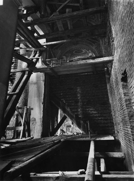 013191 - restauro - Curia, interno, impalcature; 28/06/1936; Gab. Fot. Neg. Serie E, Nr. 42689