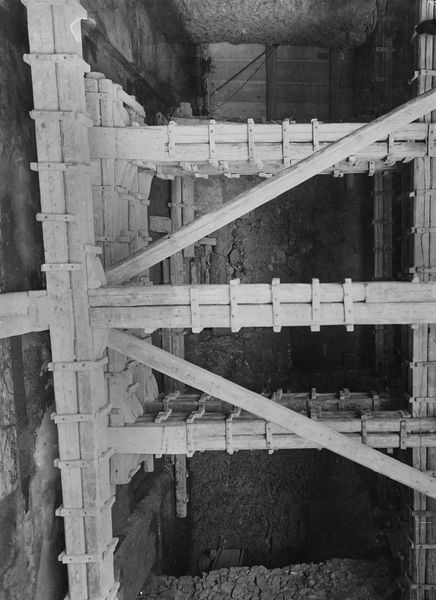 013268 - restauro - Curia, interno, impalcature; Archivio Storico Luce