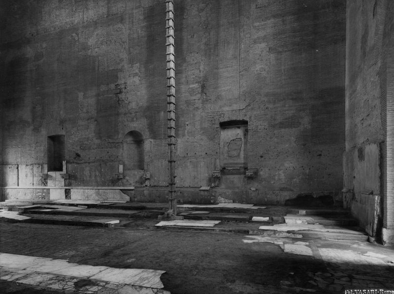 013278 - restauro - Curia, interno, lesione in chiave, foto Vasari; Neg. Serie F, Nr. 2060