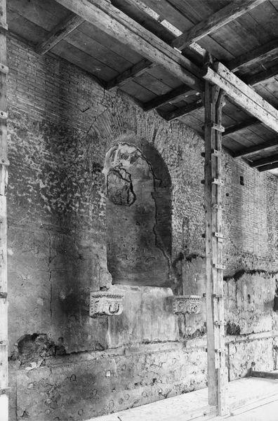 013245 - restauro - Curia, Chiesa medievale, seconda nicchia a destra; Neg. Serie F, Nr. 2026