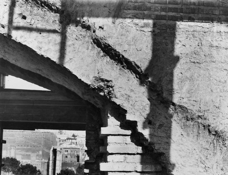 013232 - restauro - Curia, ripristino parete posteriore; Neg. Serie E, Nr. 1467