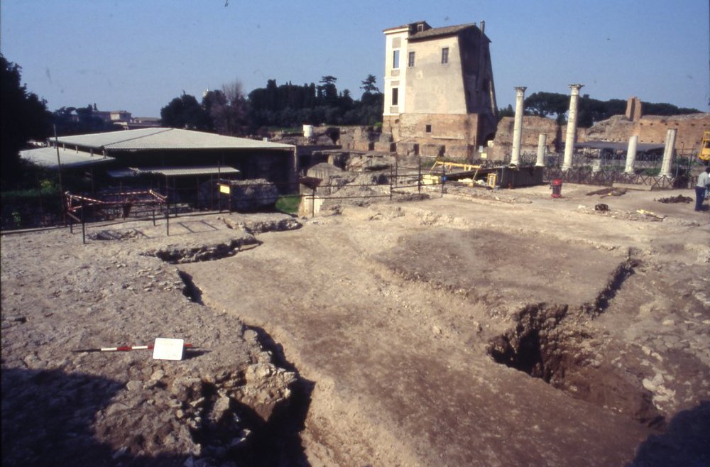 DT102.jpg