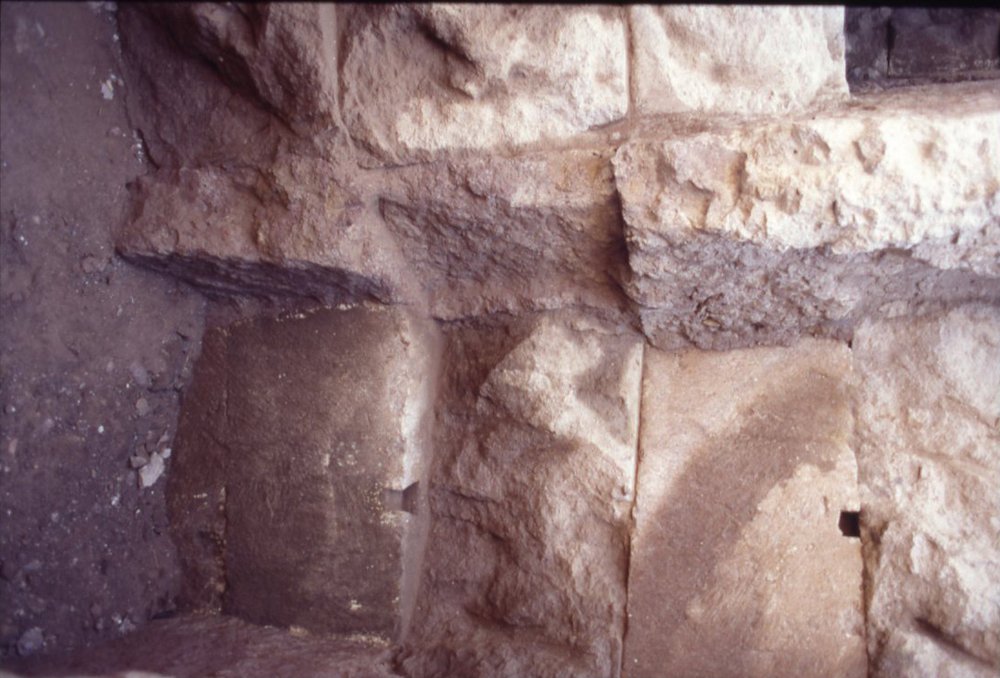 DT059.jpg