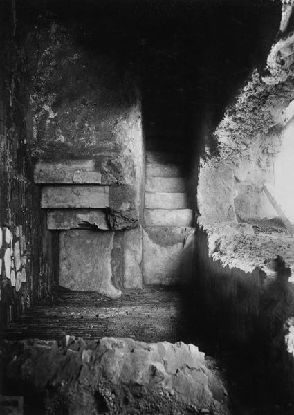 013227 - restauro - Curia, Interno, veduta della scala dall'alto; Gab. Fot. Naz. Neg. Serie E, Nr. 42694