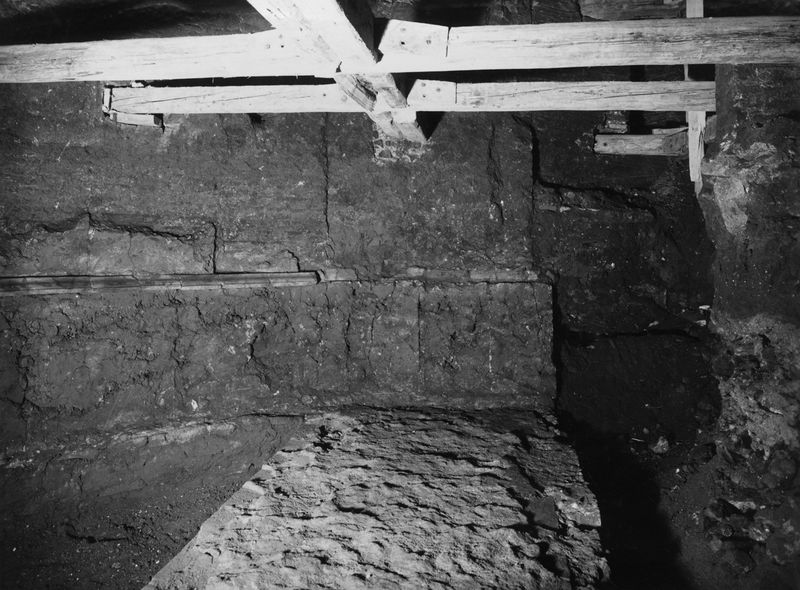 013222 - restauro - Curia, Interno, Ex Chiesa di S. Adriano, Interno, durante i lavori, 09/06/1936; Gab. Fot. Naz. Neg. Serie E, Nr. 42619