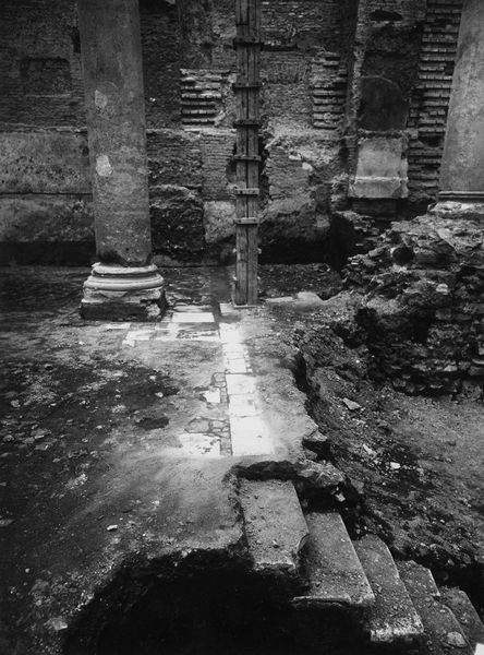 013205 - restauro - Curia, Interno della Chiesa medievale durante i lavori; Gab. Fot. Naz. Neg. Serie E, Nr. 42714