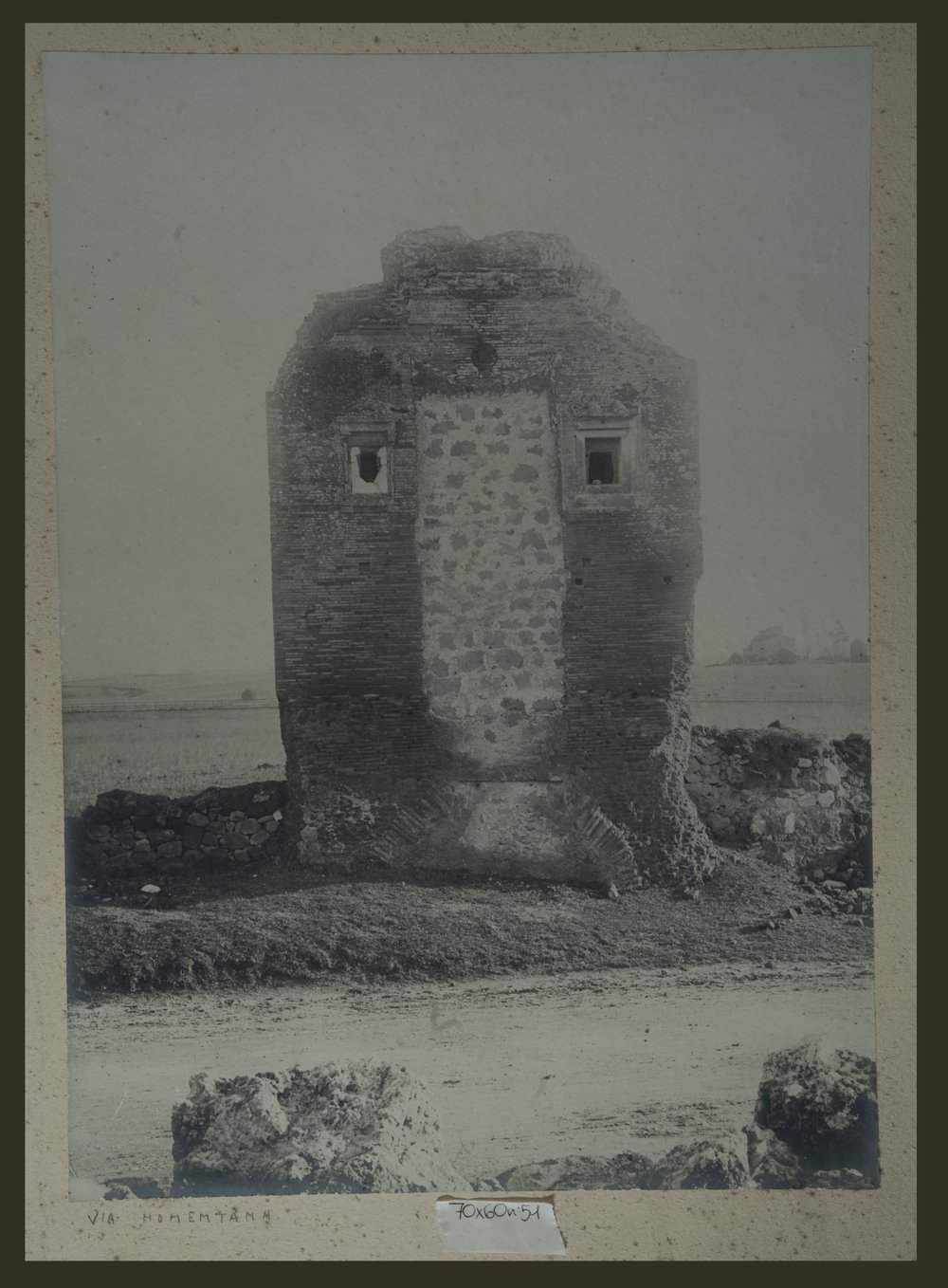70x60 51.TIF