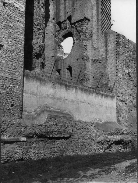 018458 - monumento - Tempio di Venere e Roma, prima del restauro; neg. serie E, nÂ° 1291