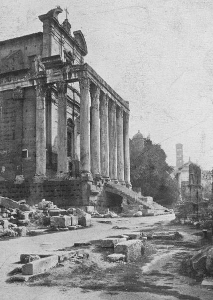 019861 - monumento - Tempio di Antonino e Faustina, veduta del angolo occidentale del colonnato