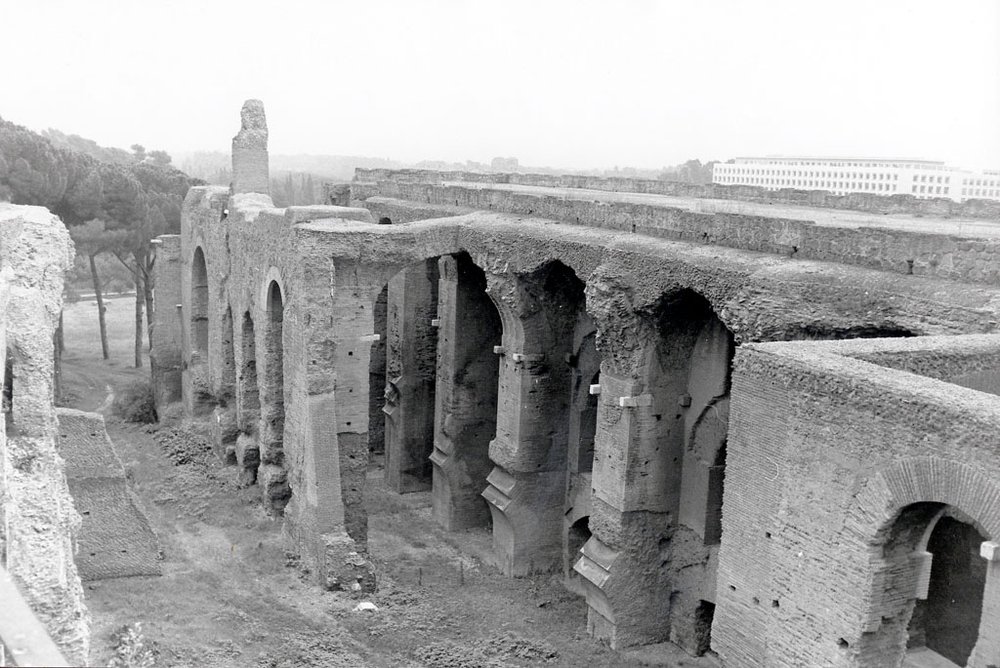 Arcate Severiane.jpg